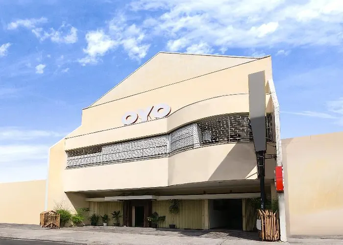 Hotel Pakuning Yogyakarta